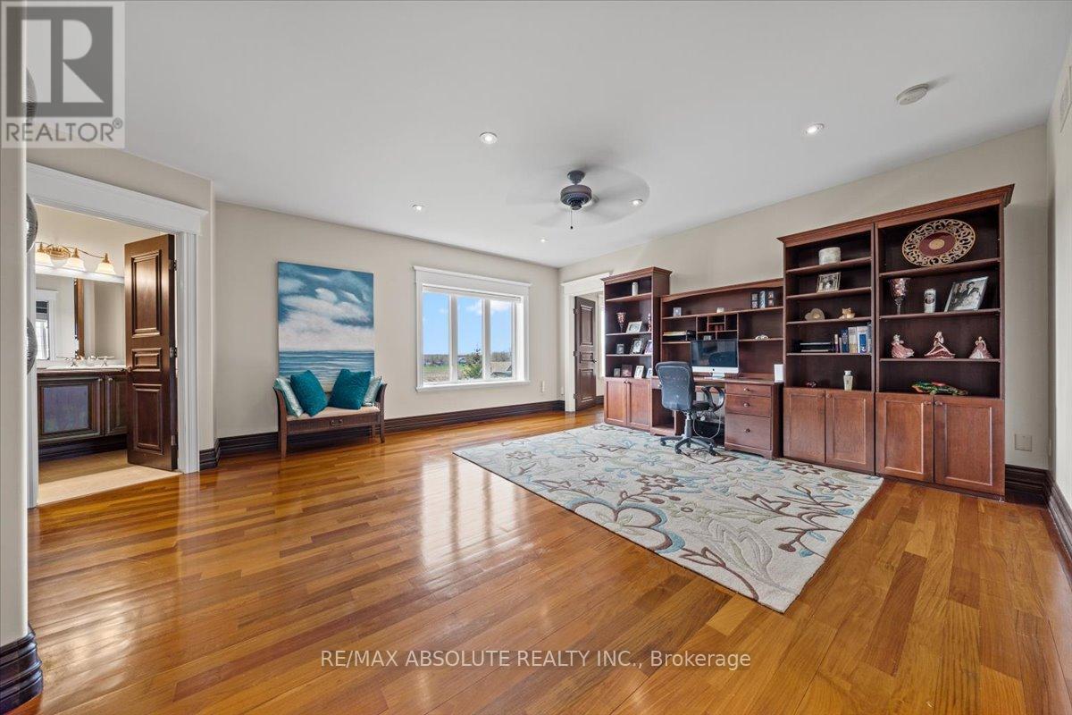124 Biltmore Crescent, Ottawa, Ontario  K2S 2C6 - Photo 25 - X12118187
