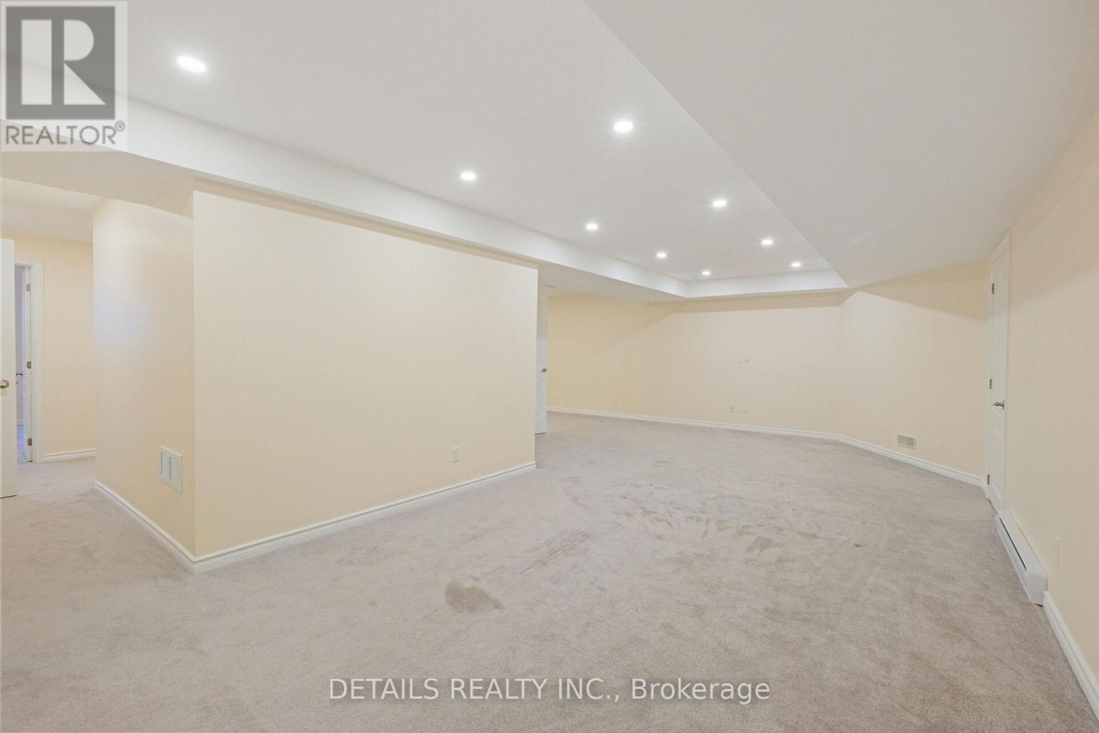313 Gracewood Crescent, Ottawa, Ontario  K1T 0J7 - Photo 37 - X12118836