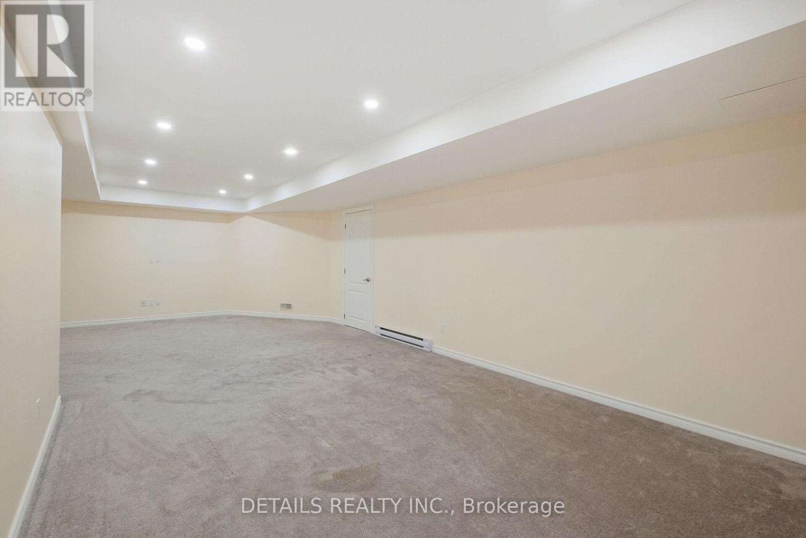 313 Gracewood Crescent, Ottawa, Ontario  K1T 0J7 - Photo 36 - X12118836