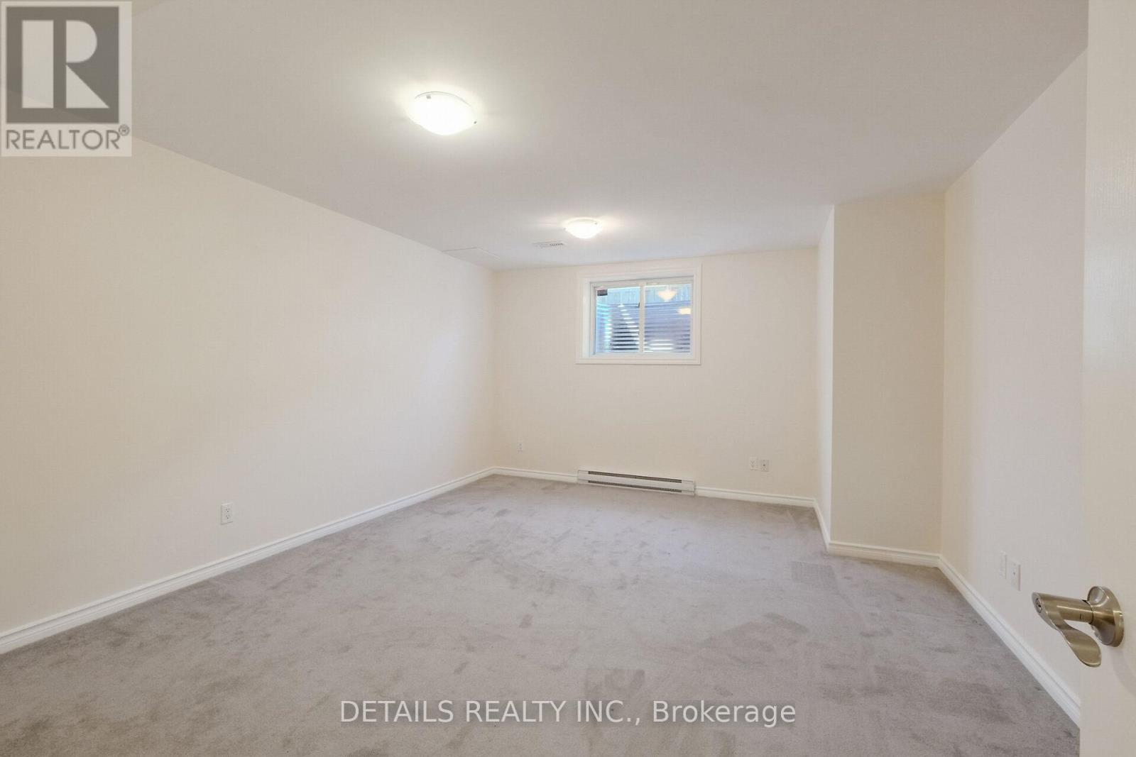 313 Gracewood Crescent, Ottawa, Ontario  K1T 0J7 - Photo 38 - X12118836