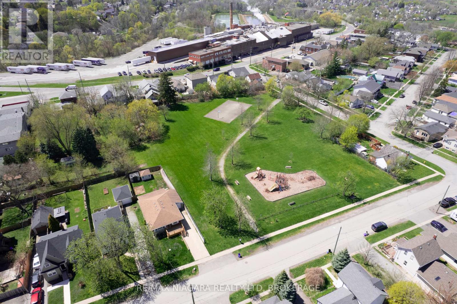 5 ST PETER STREET, st. catharines (burleigh hill), Ontario