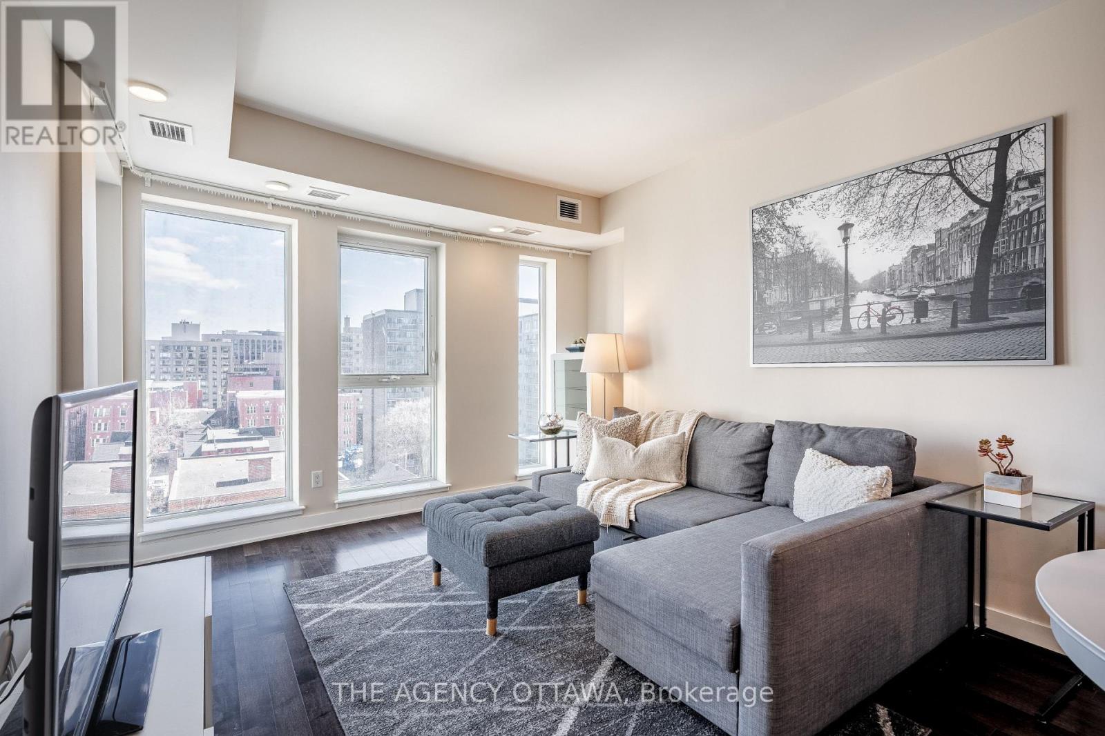 707 - 40 Nepean Street, Ottawa, Ontario  K2P 0X5 - Photo 10 - X12118893
