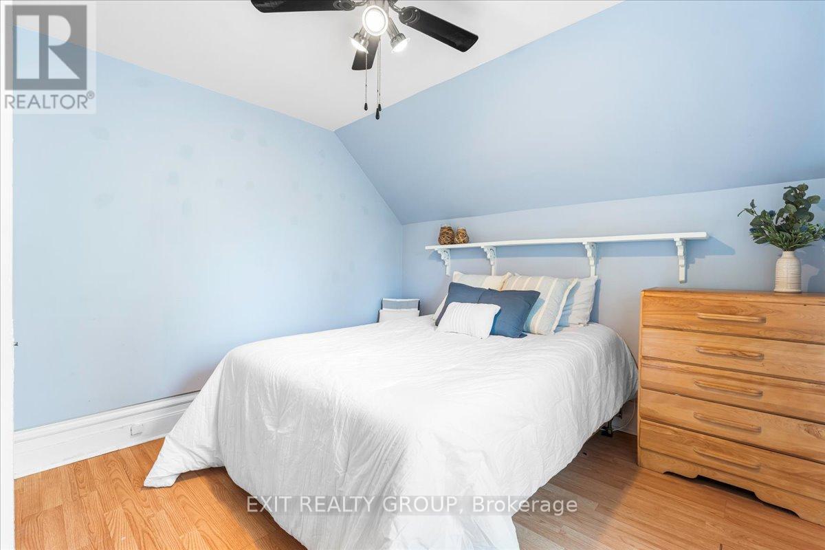 207 Durham Street S, Centre Hastings, Ontario  K0K 2K0 - Photo 23 - X12118932