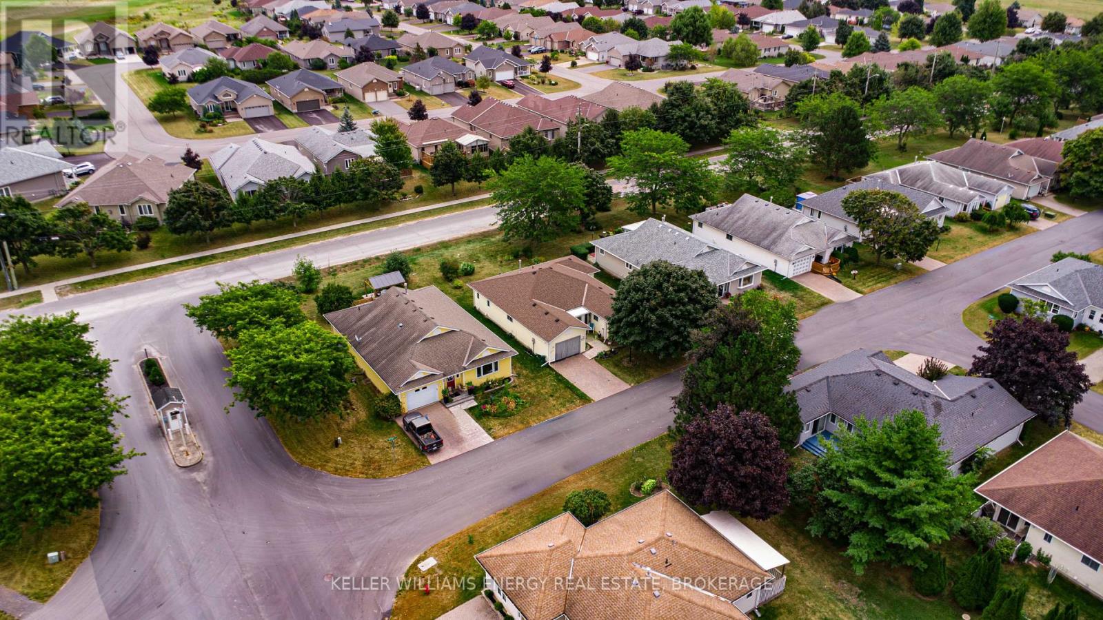 4 Heritage Drive, Prince Edward County, Ontario  K0K 3L0 - Photo 3 - X12118981