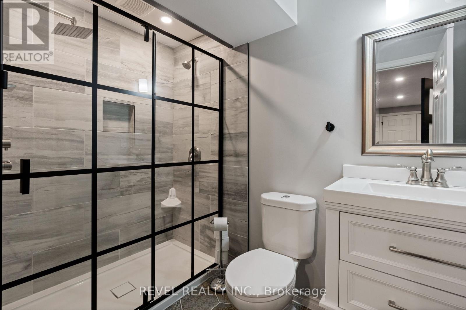39 - 1900 Shore Road, London South (South A), Ontario  N6K 0B4 - Photo 29 - X12118862