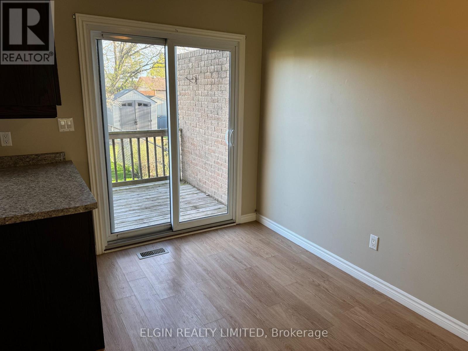 36 Vanier Place, St. Thomas, Ontario  N5R 5P8 - Photo 7 - X12118963