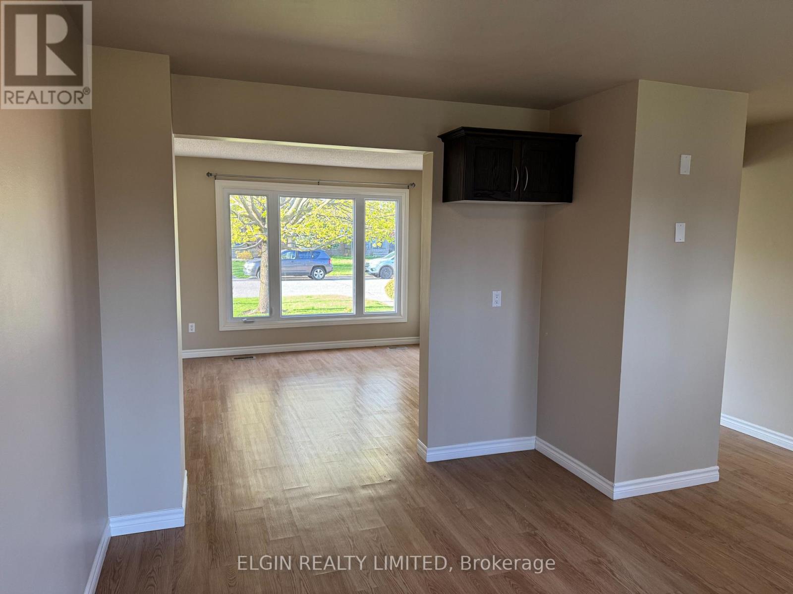 36 Vanier Place, St. Thomas, Ontario  N5R 5P8 - Photo 8 - X12118963