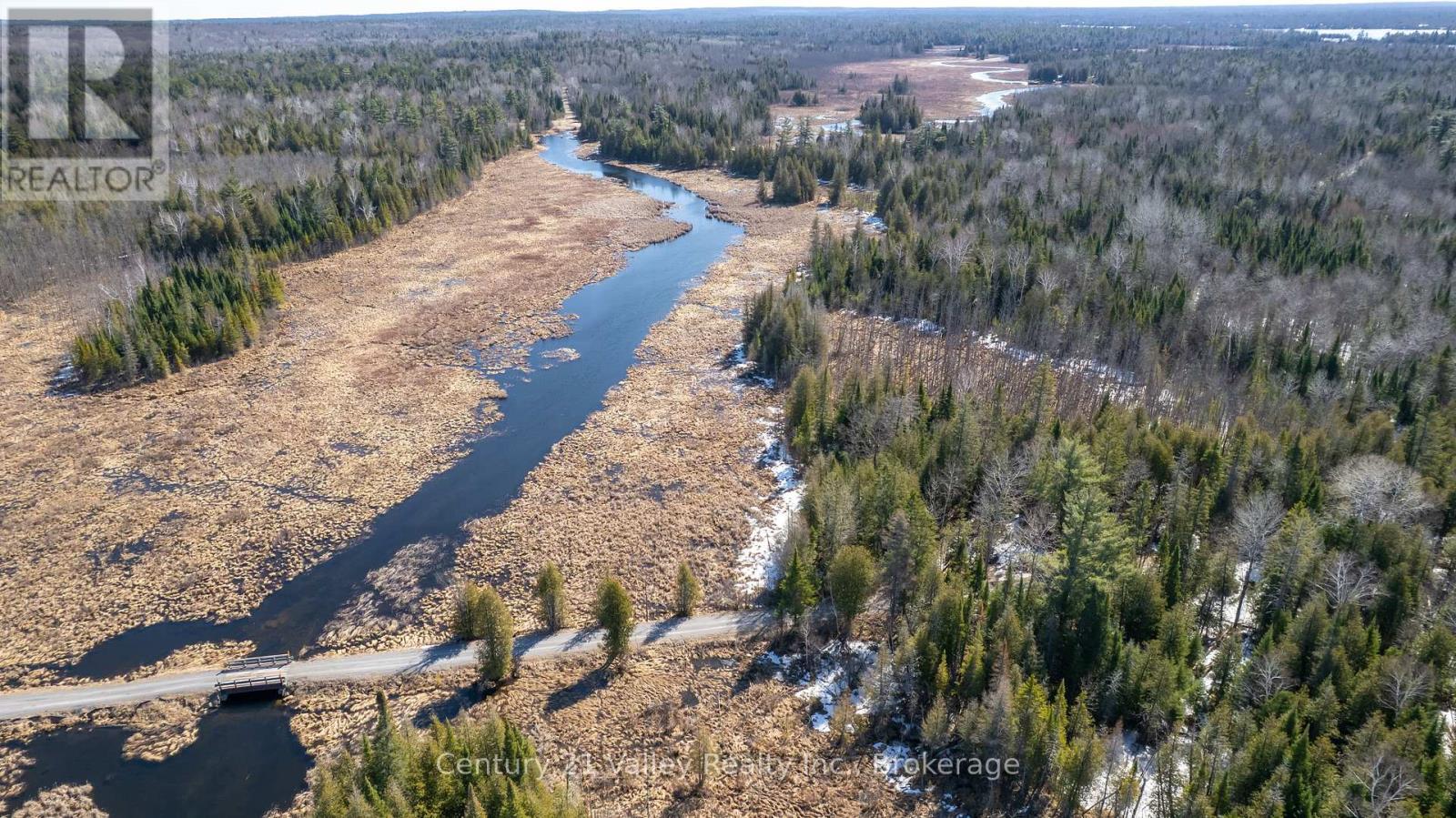 01 Ashdad Road E, Greater Madawaska, Ontario  K0J 1H0 - Photo 25 - X12118903