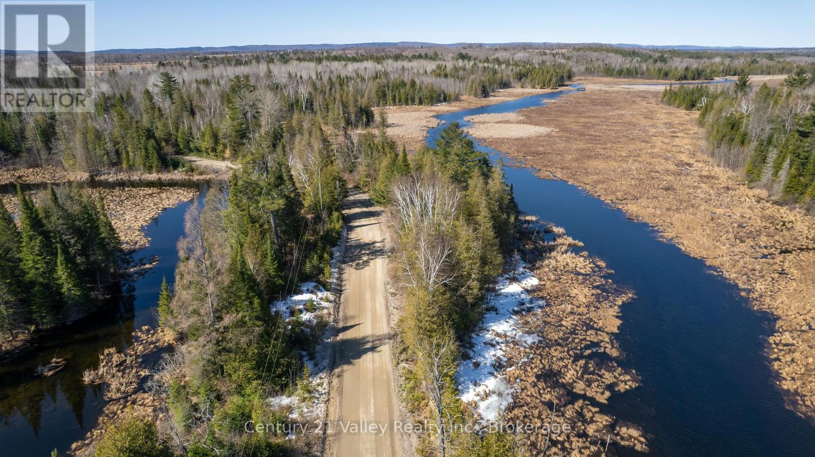 01 Ashdad Road E, Greater Madawaska, Ontario  K0J 1H0 - Photo 3 - X12118903