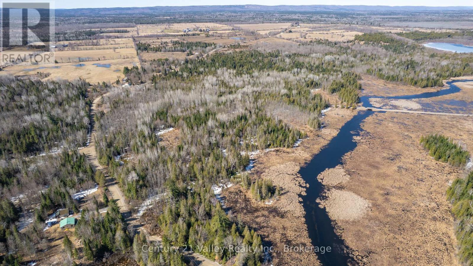 01 Ashdad Road E, Greater Madawaska, Ontario  K0J 1H0 - Photo 35 - X12118903