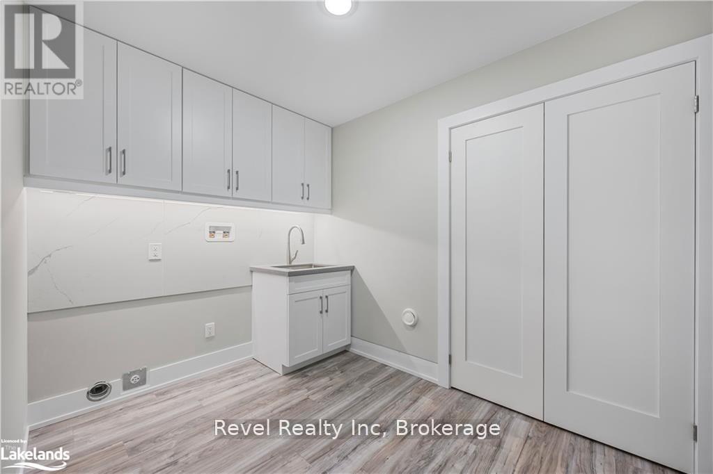 5 Oakwood Avenue, Tiny, Ontario  L9M 0J2 - Photo 16 - S12118909