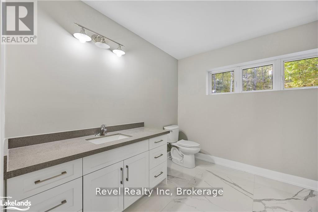 5 Oakwood Avenue, Tiny, Ontario  L9M 0J2 - Photo 21 - S12118909