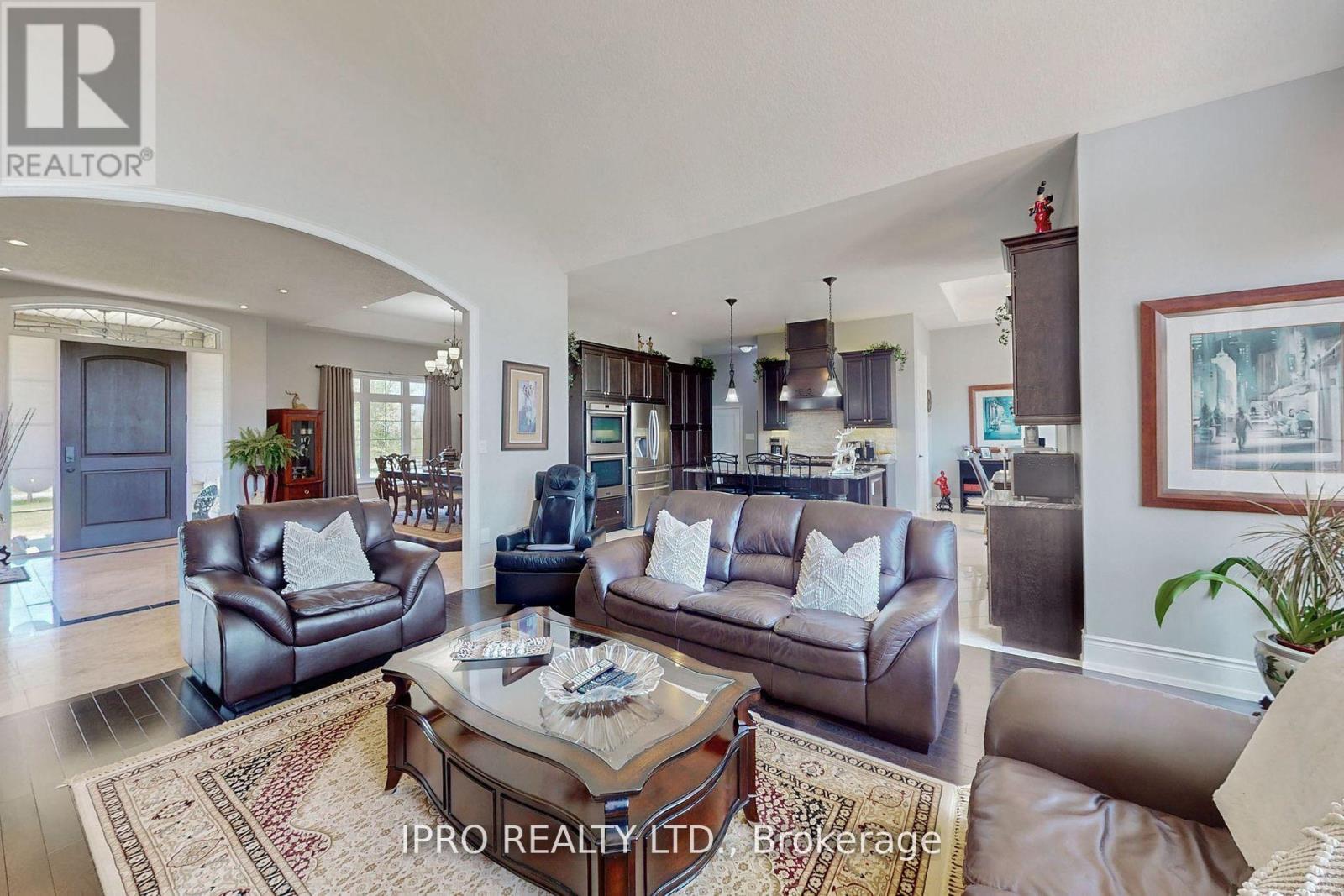 705 Lake Ridge Road S, Whitby, Ontario  L1P 2B8 - Photo 13 - E12118850