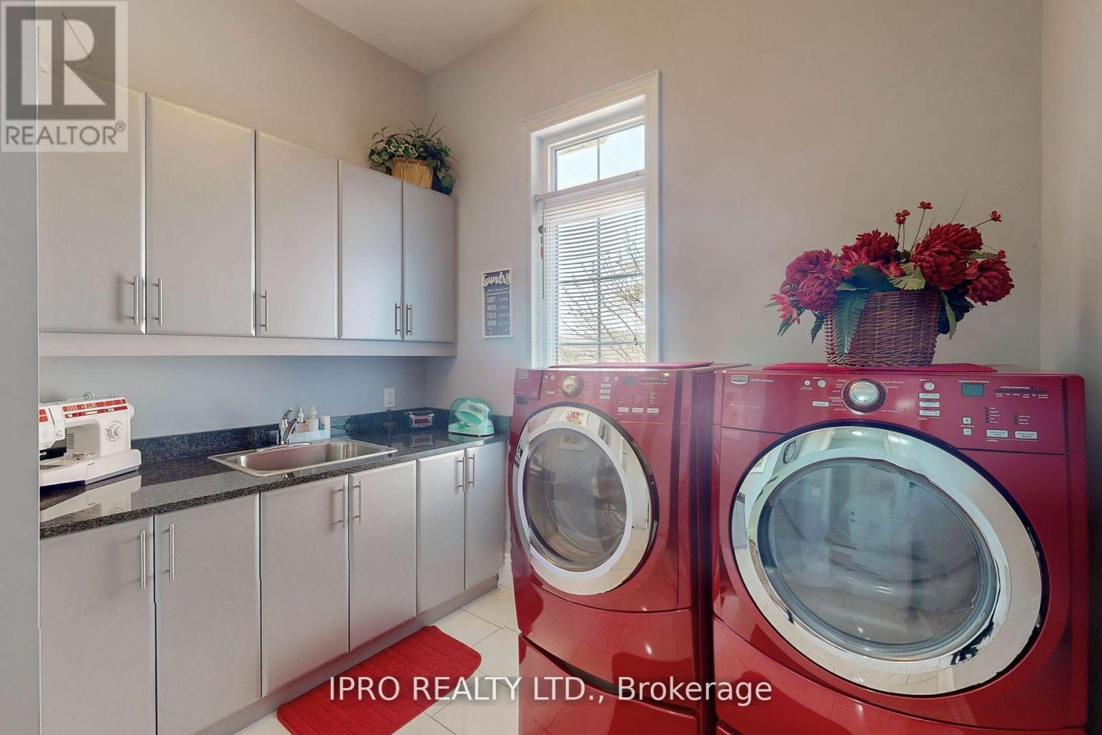 705 Lake Ridge Road S, Whitby, Ontario  L1P 2B8 - Photo 24 - E12118850
