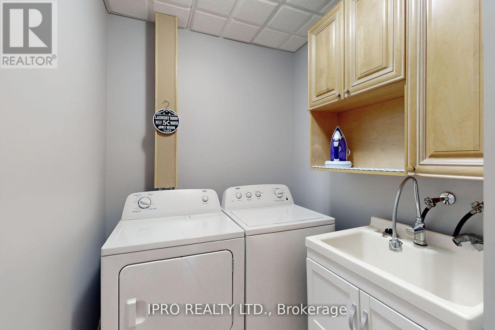705 Lake Ridge Road S, Whitby, Ontario  L1P 2B8 - Photo 33 - E12118850
