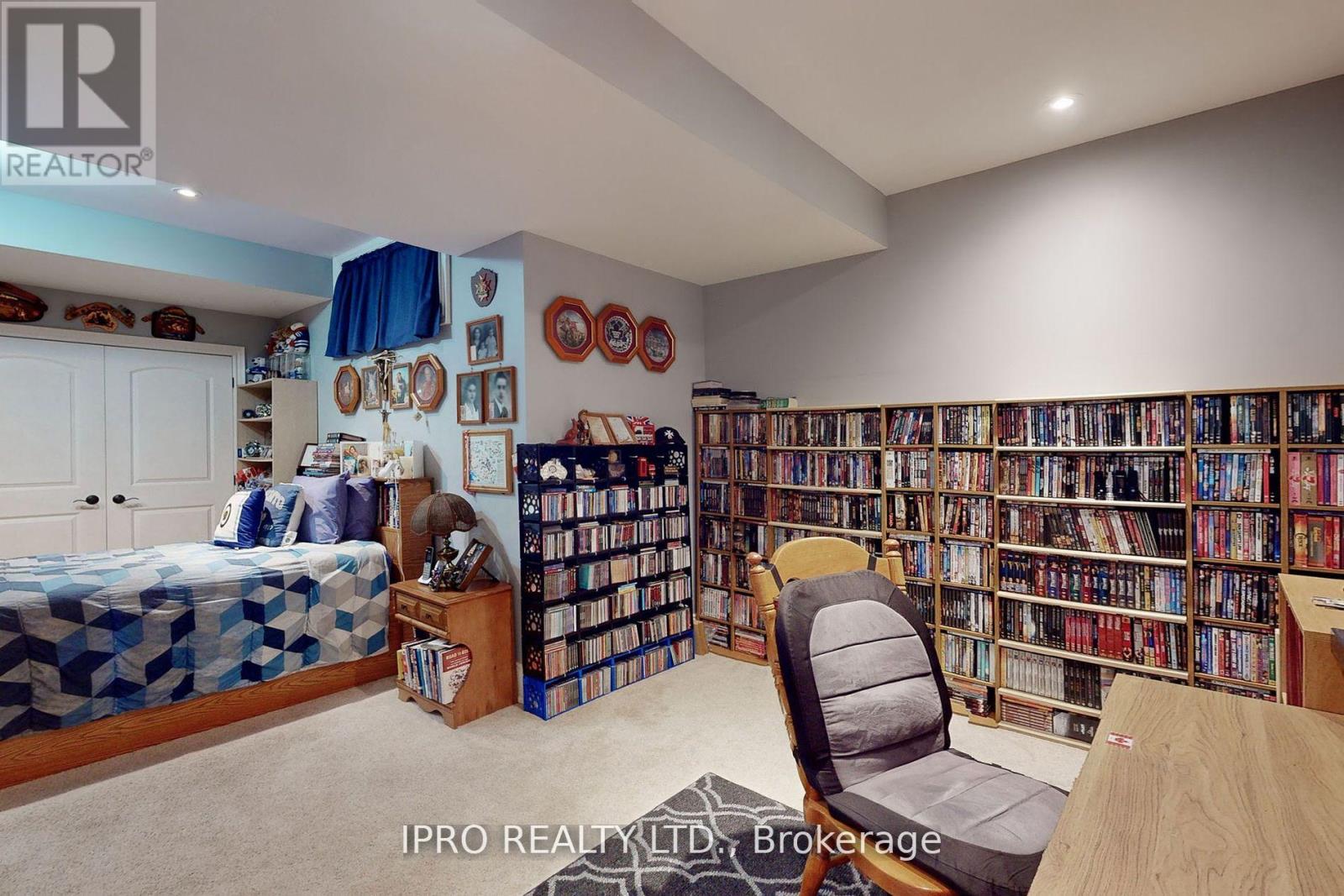 705 Lake Ridge Road S, Whitby, Ontario  L1P 2B8 - Photo 34 - E12118850