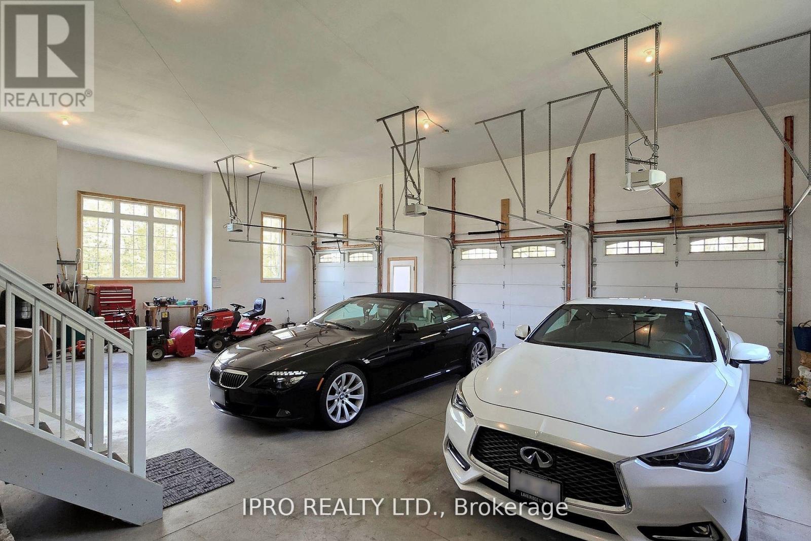 705 Lake Ridge Road S, Whitby, Ontario  L1P 2B8 - Photo 36 - E12118850