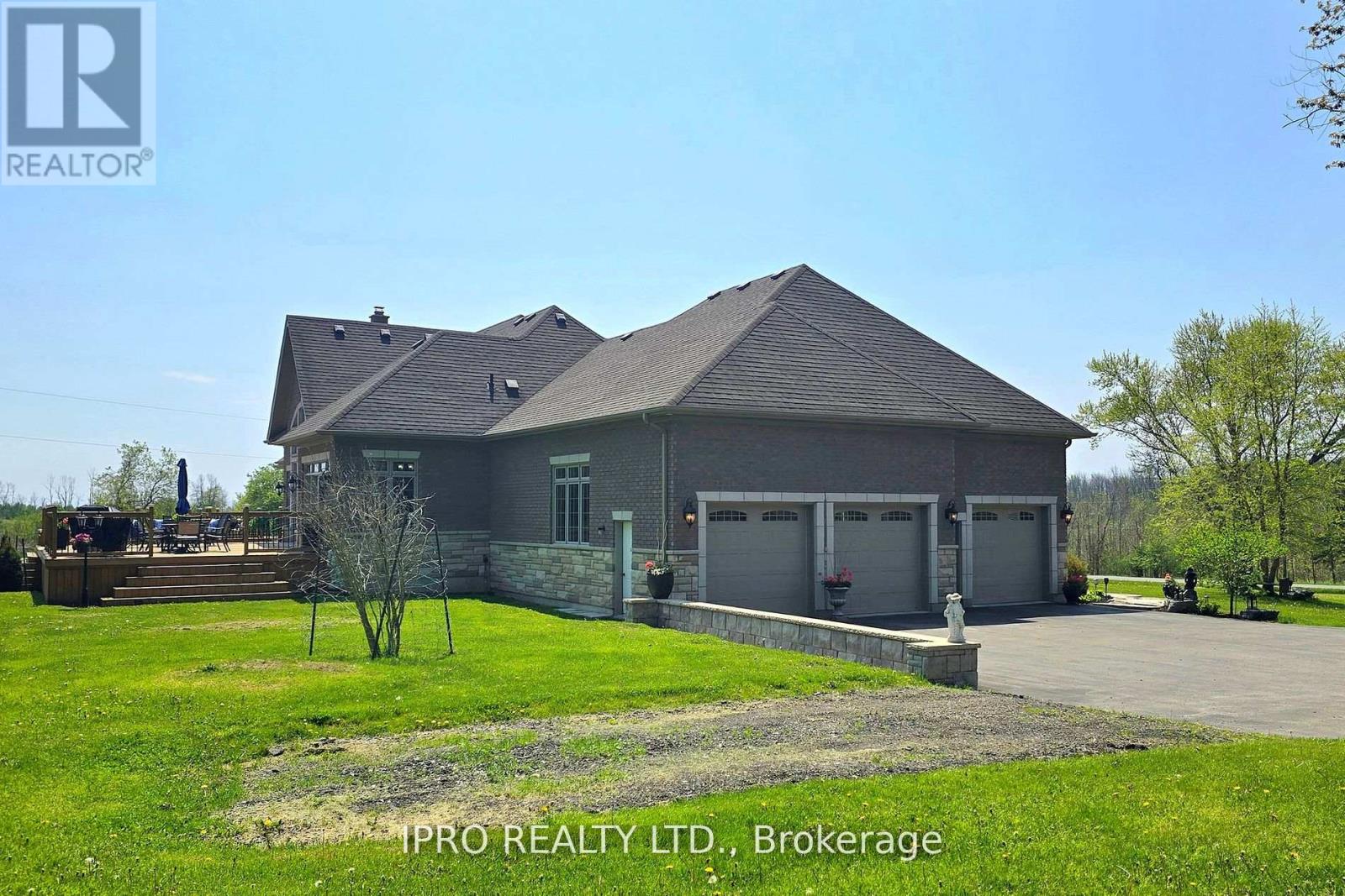 705 Lake Ridge Road S, Whitby, Ontario  L1P 2B8 - Photo 40 - E12118850