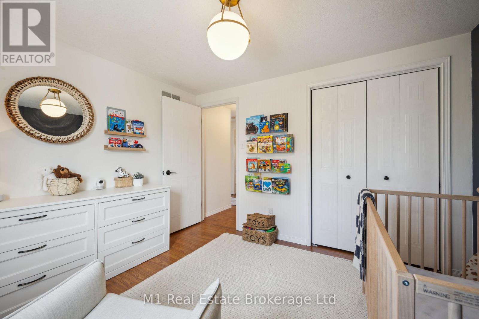 51 Hill Trail, Guelph, Ontario  N1E 7C6 - Photo 33 - X12118868