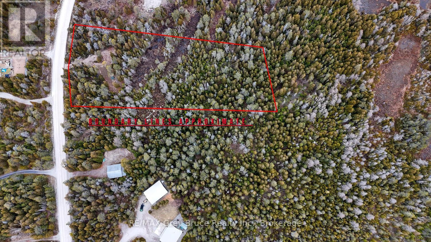 1035 Dorcas Bay Road, Northern Bruce Peninsula, Ontario  N0H 2R0 - Photo 10 - X12118901