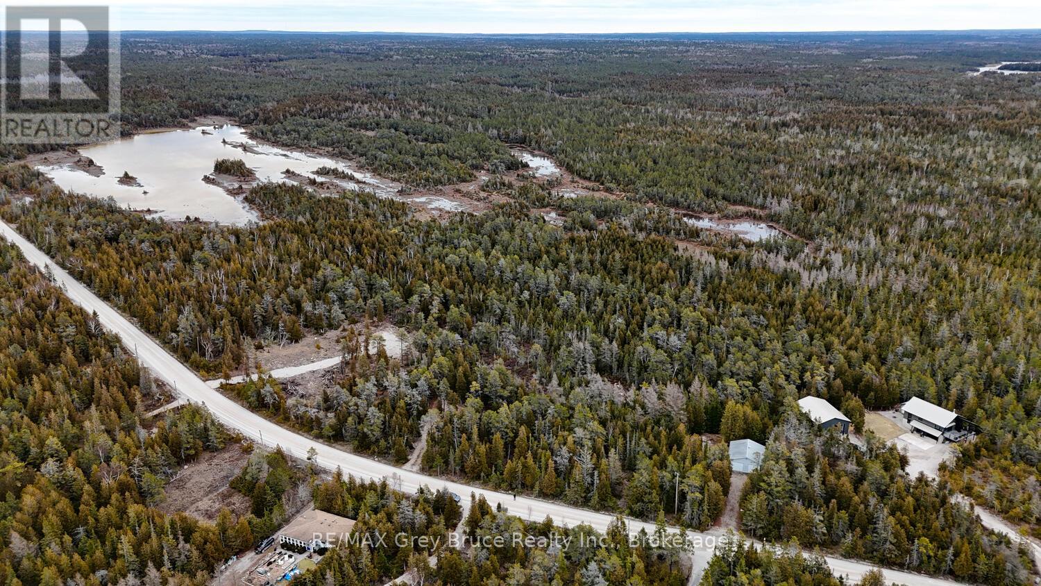 1035 Dorcas Bay Road, Northern Bruce Peninsula, Ontario  N0H 2R0 - Photo 29 - X12118901