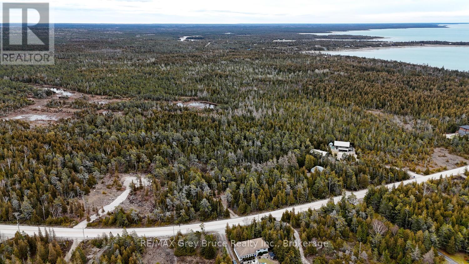 1035 Dorcas Bay Road, Northern Bruce Peninsula, Ontario  N0H 2R0 - Photo 8 - X12118901