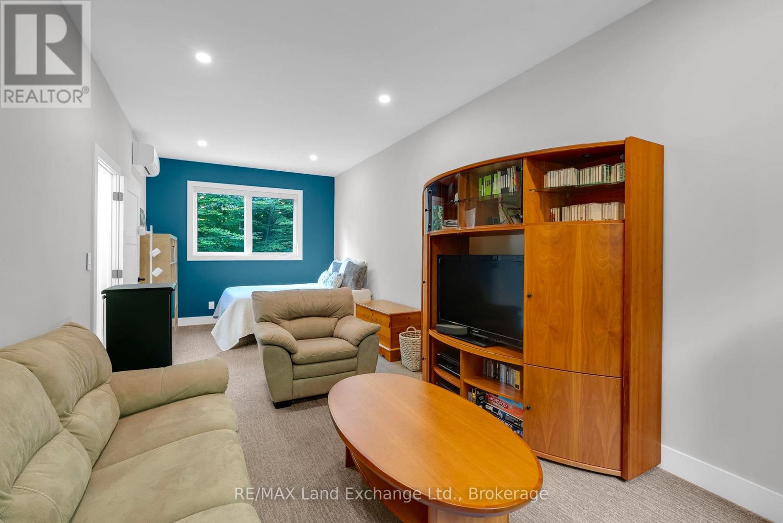 19 Walker Way, South Bruce Peninsula, Ontario  N0H 2G0 - Photo 25 - X12118923