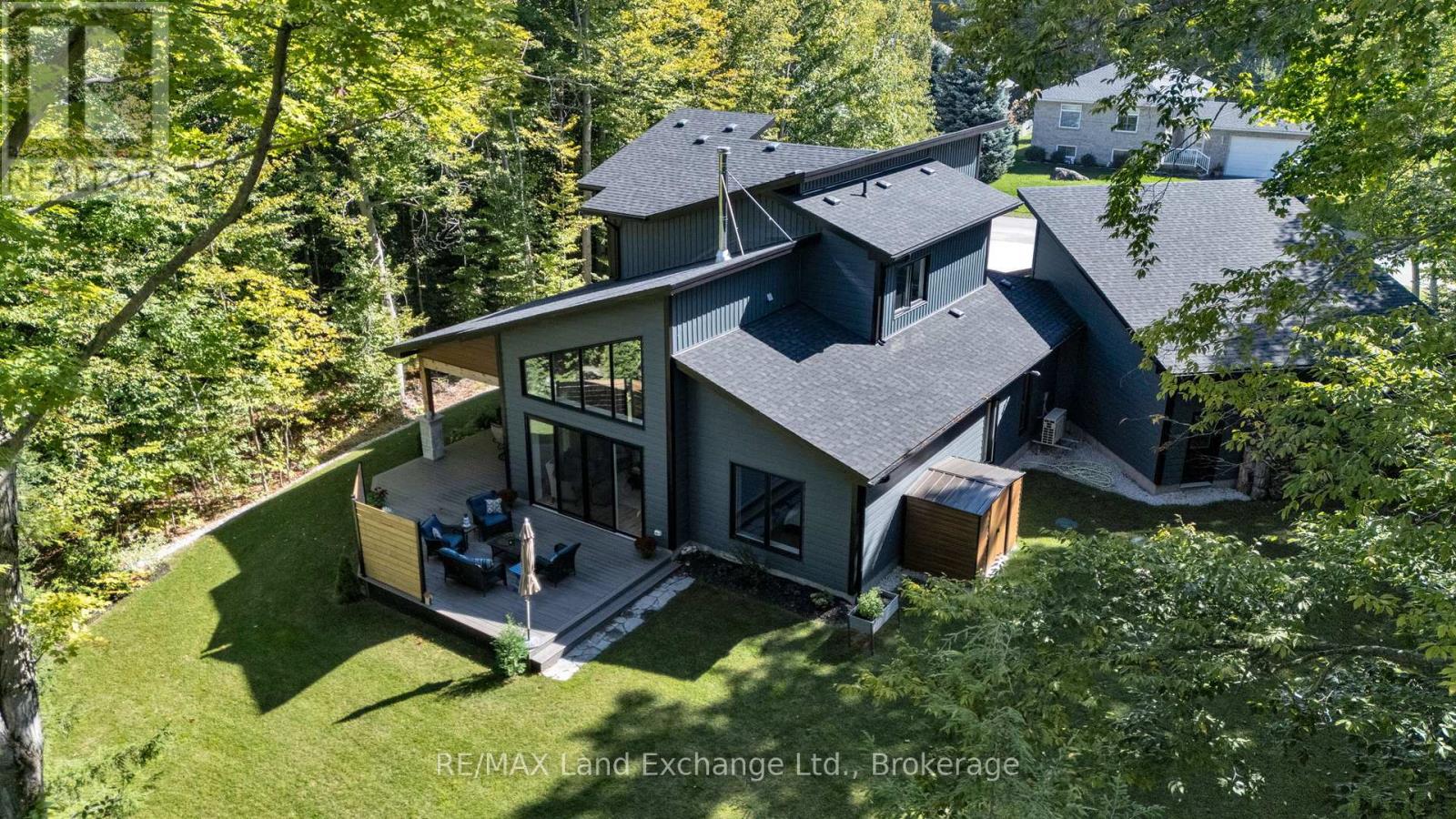 19 Walker Way, South Bruce Peninsula, Ontario  N0H 2G0 - Photo 38 - X12118923