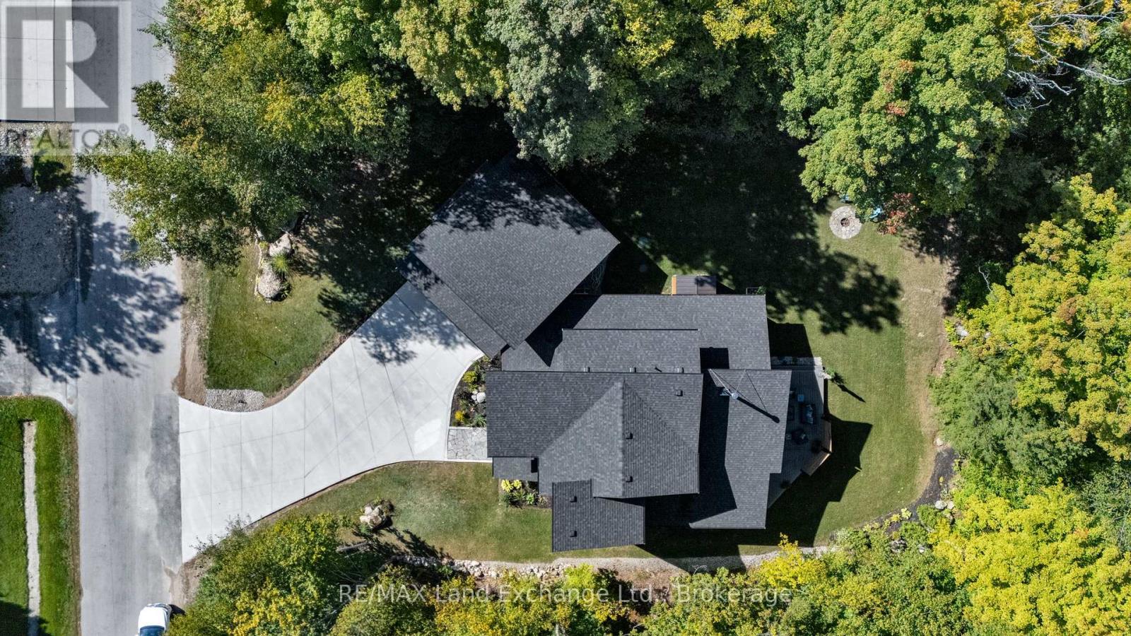 19 Walker Way, South Bruce Peninsula, Ontario  N0H 2G0 - Photo 40 - X12118923