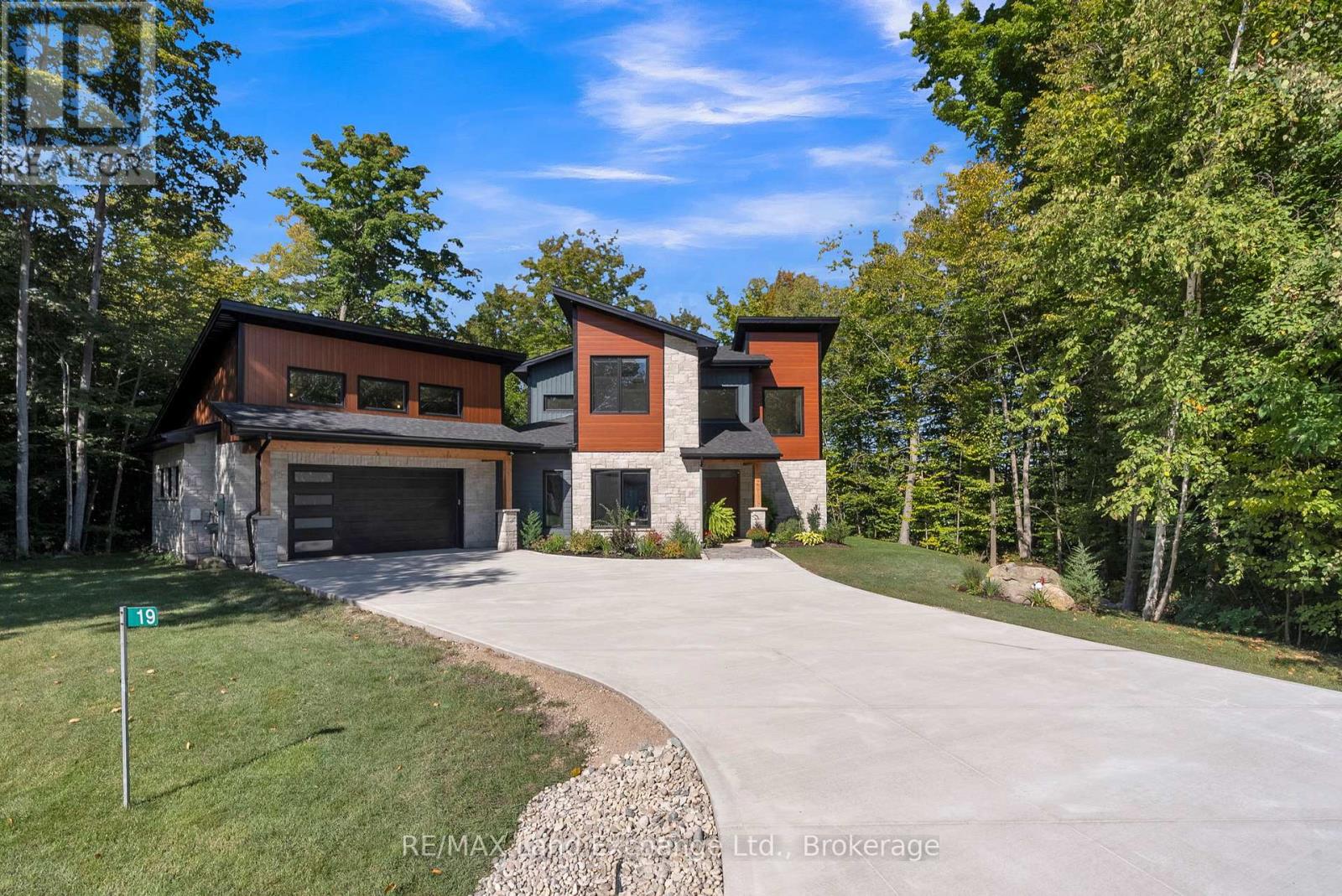 19 Walker Way, South Bruce Peninsula, Ontario  N0H 2G0 - Photo 42 - X12118923