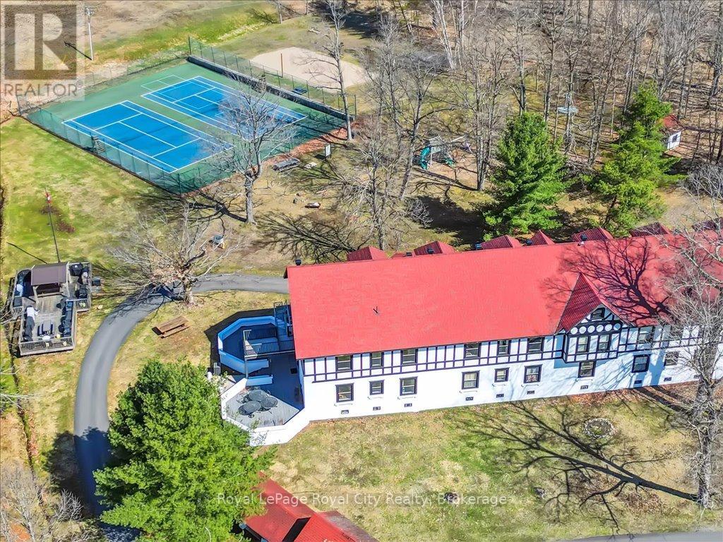 202 & 206 - 12 Bigwin Island, Lake Of Bays, Ontario  P0B 1A0 - Photo 42 - X12118957