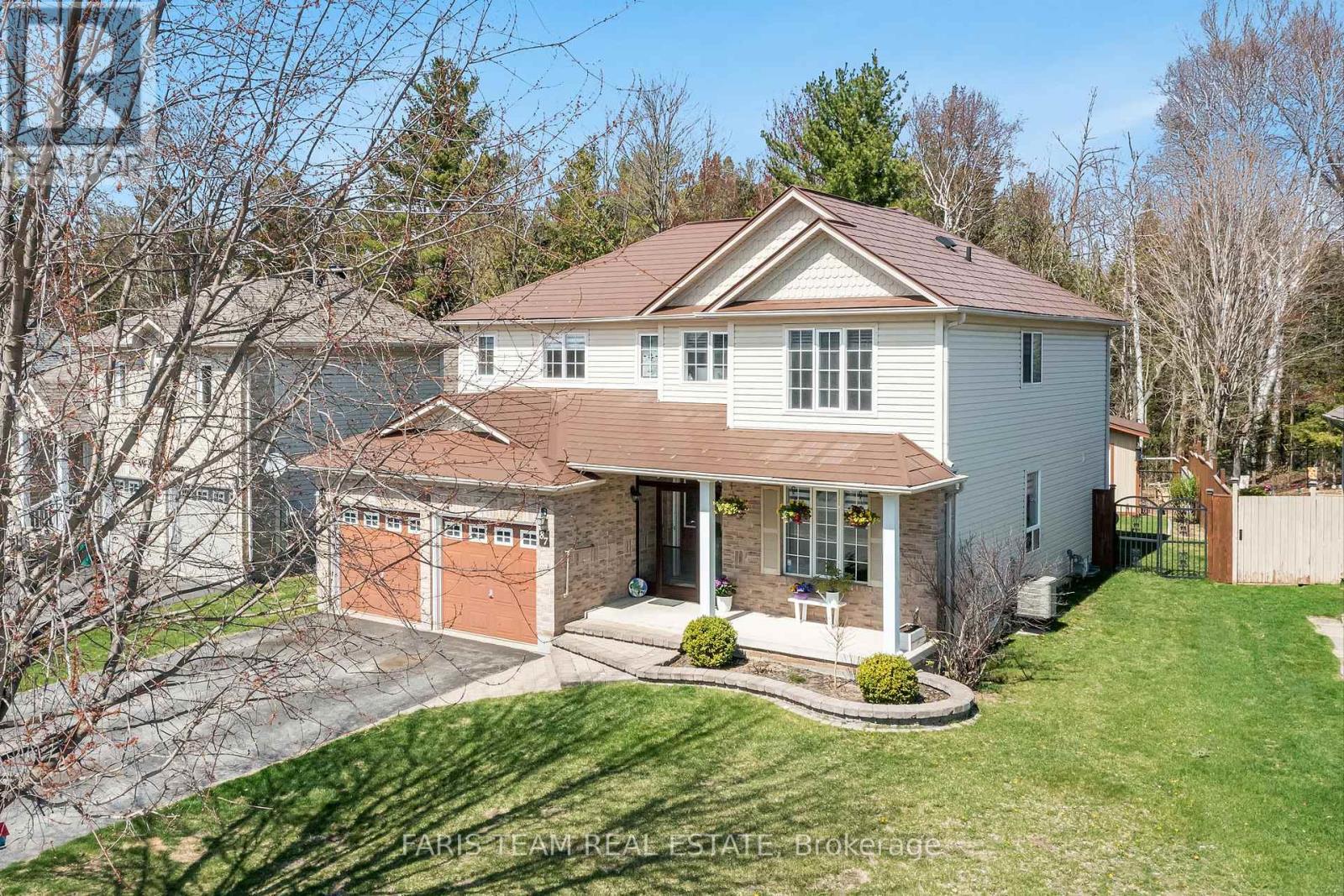 Property at 87 TRUAX CRESCENT image 2