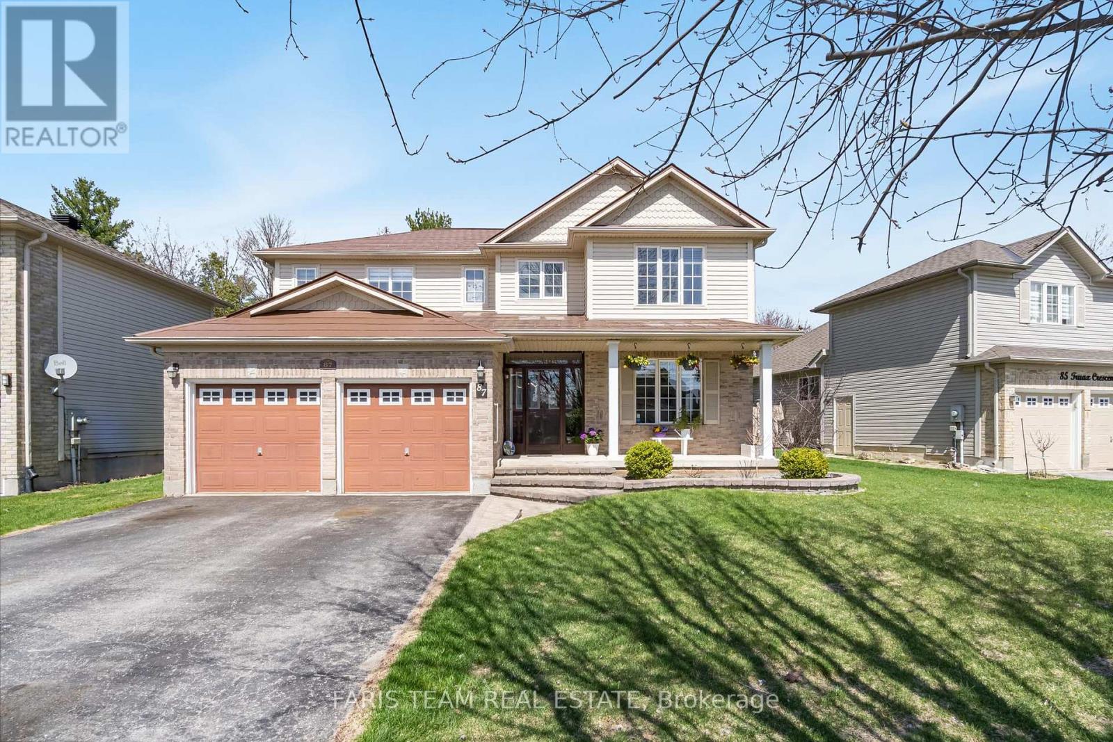 Property at 87 TRUAX CRESCENT image 3