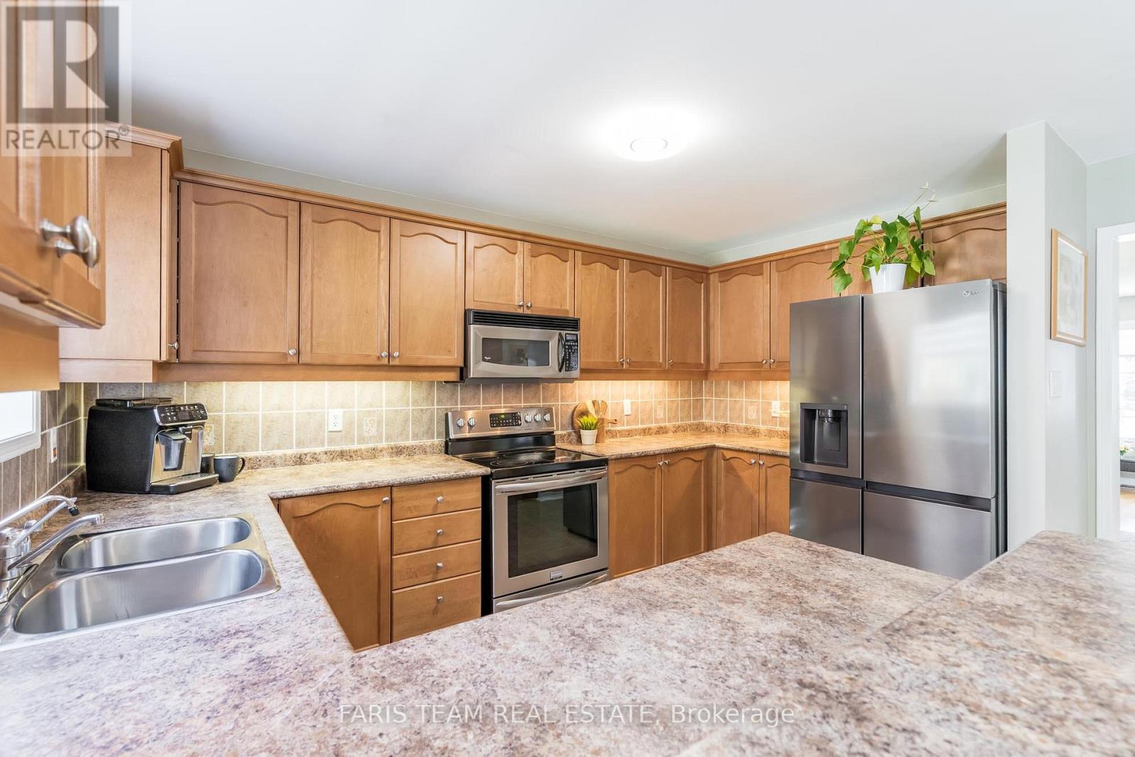 Property at 87 TRUAX CRESCENT image 5