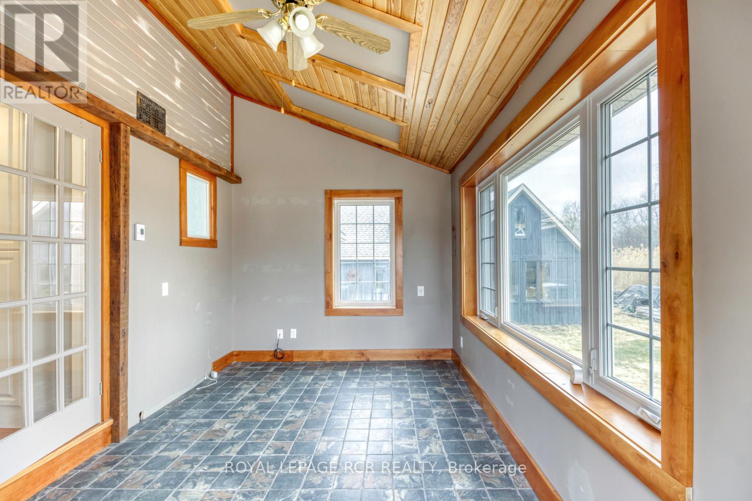 2163 Concession 8 Road, Adjala-Tosorontio, Ontario  L0G 1W0 - Photo 15 - N12119015