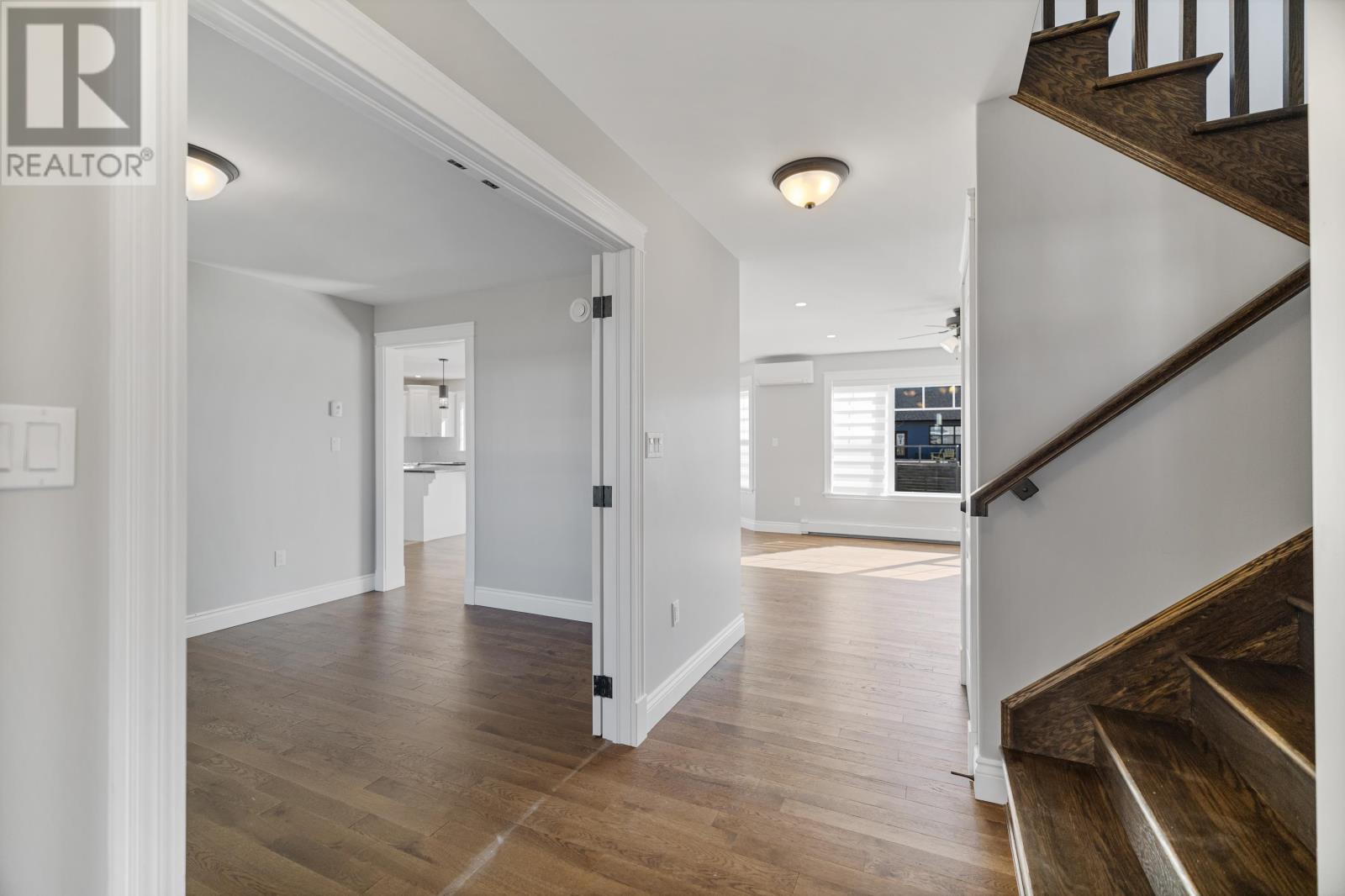 Property at 10 Lantern Crescent image 4