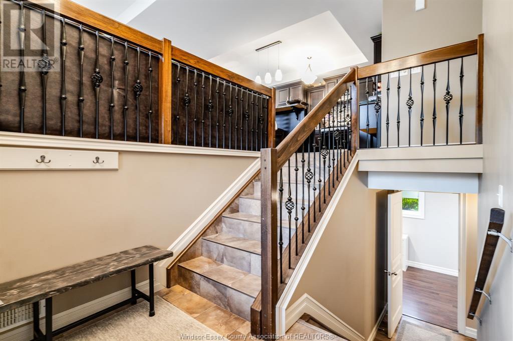 Property at 211 Dieppe CRESCENT image 2