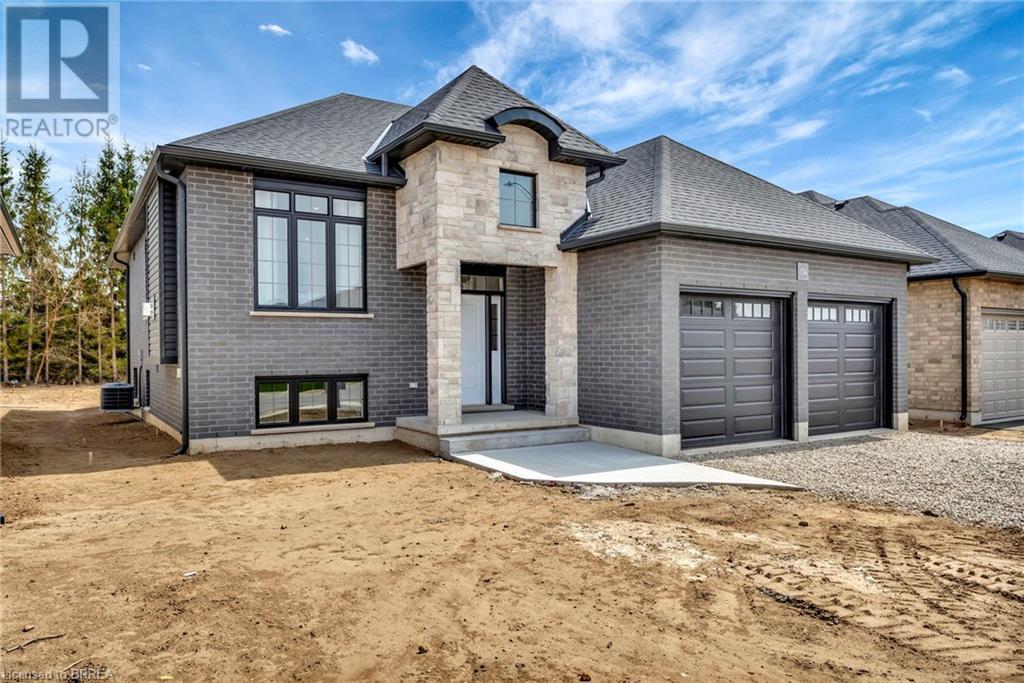 Property at 154 VANROOY Trail image 3
