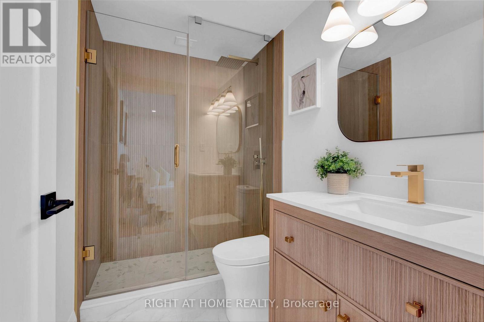 1913 - 270 Scarlett Road, Toronto, Ontario  M6N 4X7 - Photo 17 - W12118845