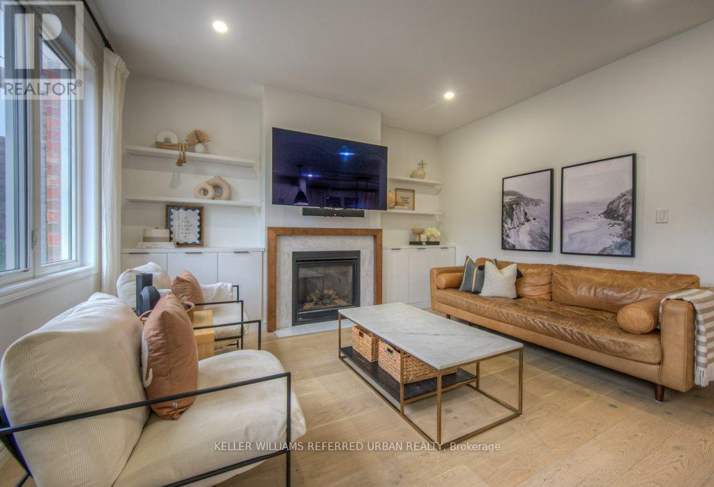 1194 Biason Circle, Milton, Ontario  L9T 8S7 - Photo 6 - W12118856