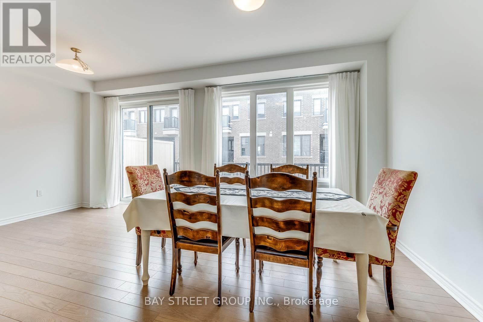 3040 Merrick Road, Oakville, Ontario  L6H 7Y2 - Photo 17 - W12118980