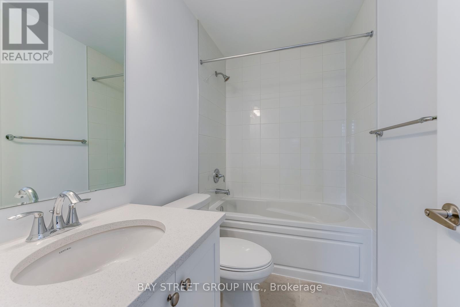 3040 Merrick Road, Oakville, Ontario  L6H 7Y2 - Photo 9 - W12118980