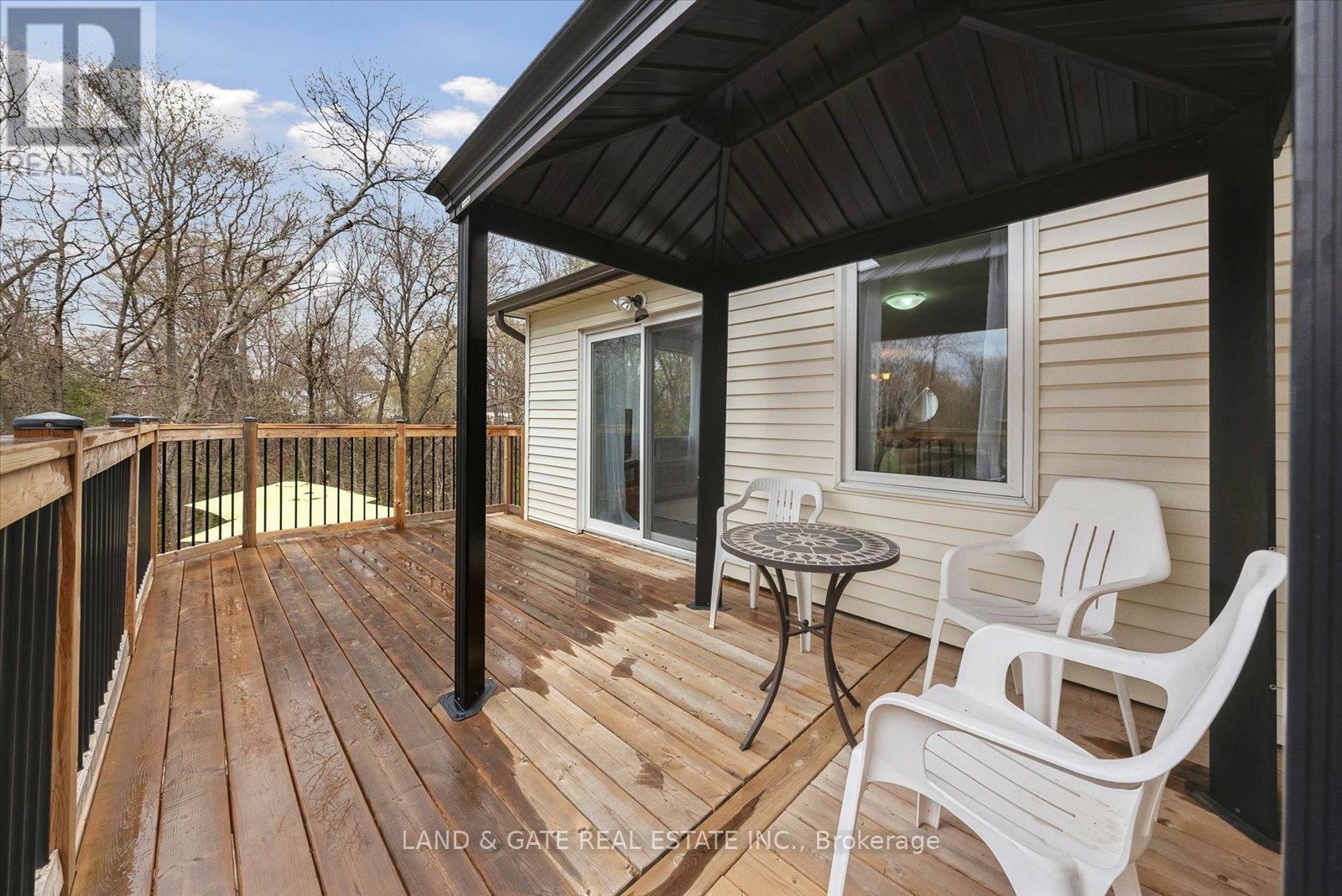 1038 Exeter Street, Oshawa, Ontario  L1G 7E9 - Photo 42 - E12117588