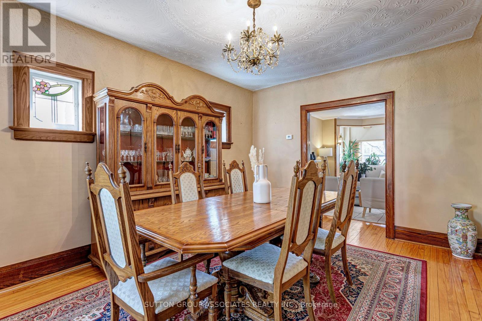 75 Clendenan Avenue, Toronto, Ontario  M6P 2W7 - Photo 13 - W12111987