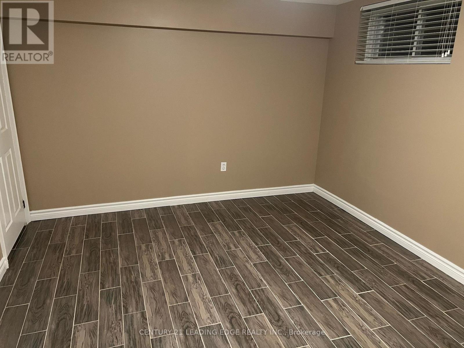 Bsmt - 16 Nicholas Drive, St. Catharines, Ontario  L2S 4C2 - Photo 18 - X12117406