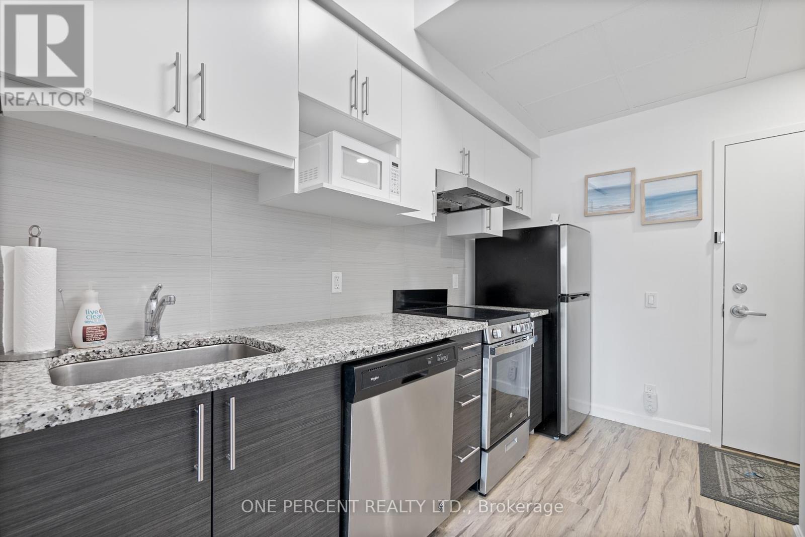 408 - 77 Leland Street, Hamilton (Ainslie Wood), Ontario  L8S 3A1 - Photo 11 - X12118941