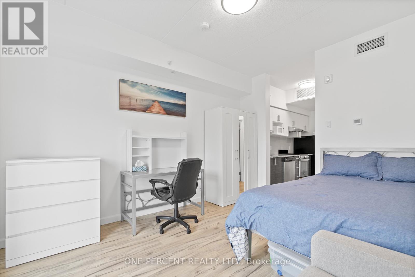 408 - 77 Leland Street, Hamilton (Ainslie Wood), Ontario  L8S 3A1 - Photo 18 - X12118941