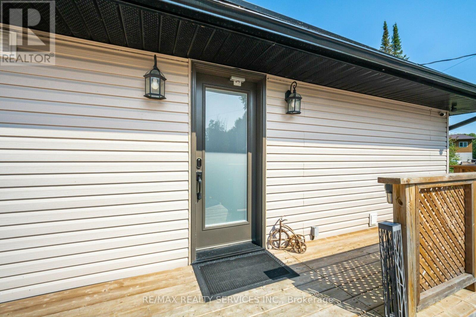 28 Eldonia Road, Kawartha Lakes, Ontario  K0M 2B0 - Photo 15 - X12118991