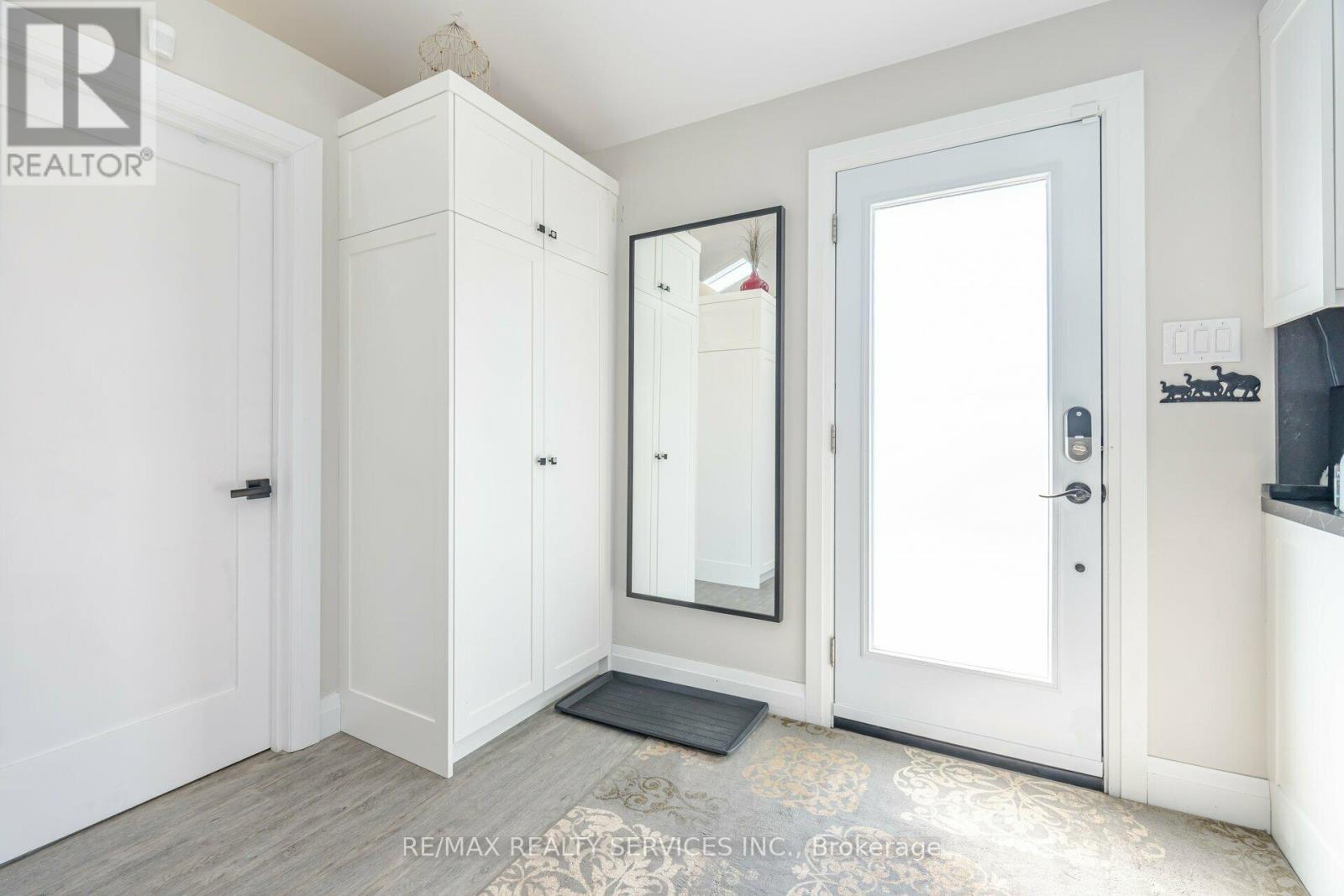 28 Eldonia Road, Kawartha Lakes, Ontario  K0M 2B0 - Photo 16 - X12118991