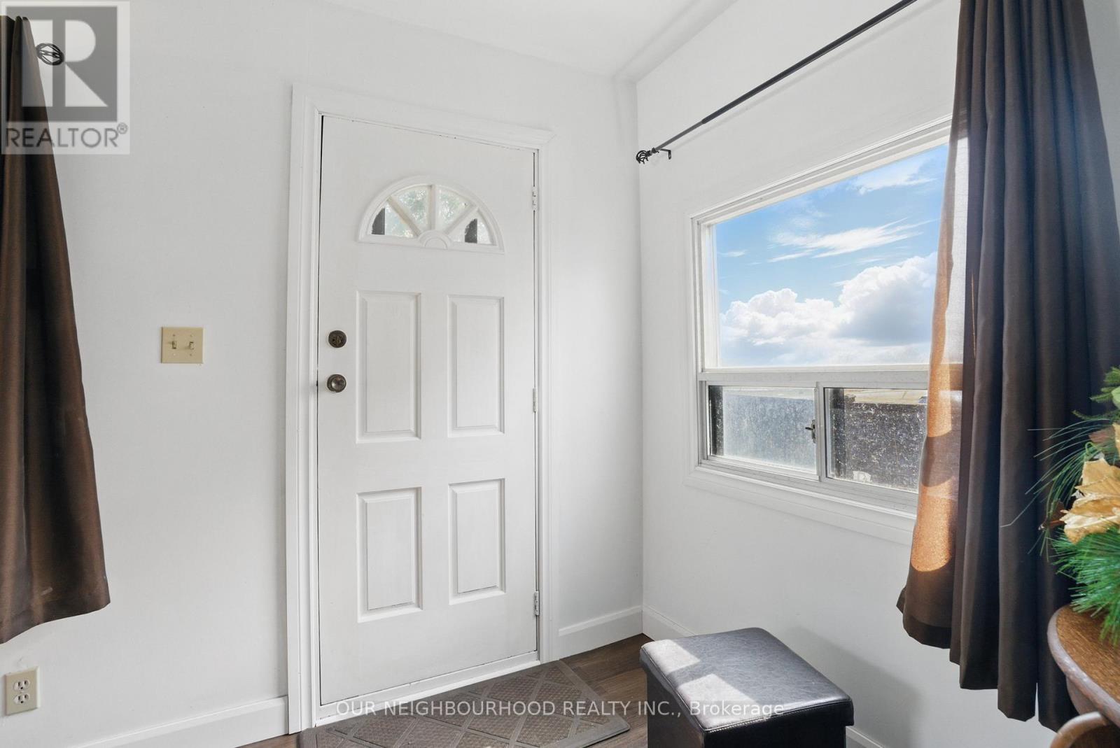 Property at 532 FRONT STREET image 3